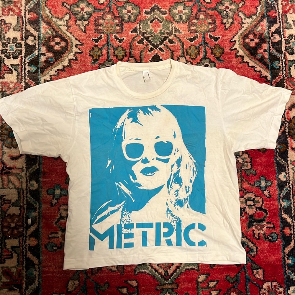 Vintage Metric Tee, size S, American Apparel
